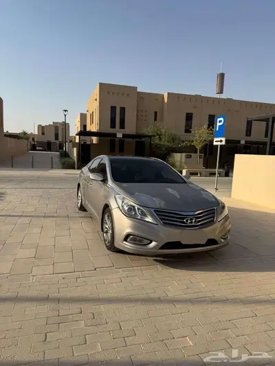 هونداي ازيرا 2013 للبيع 3