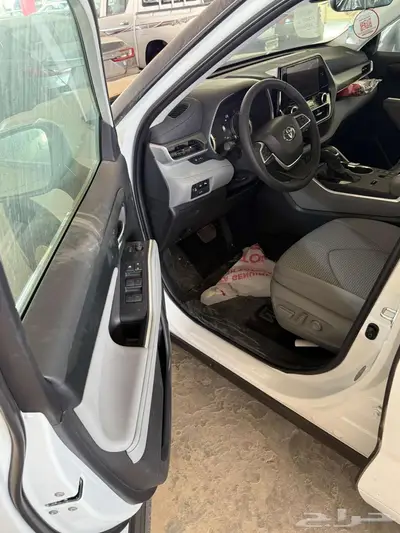 تويوتا هايلاندر نص فل GLE 2025 13