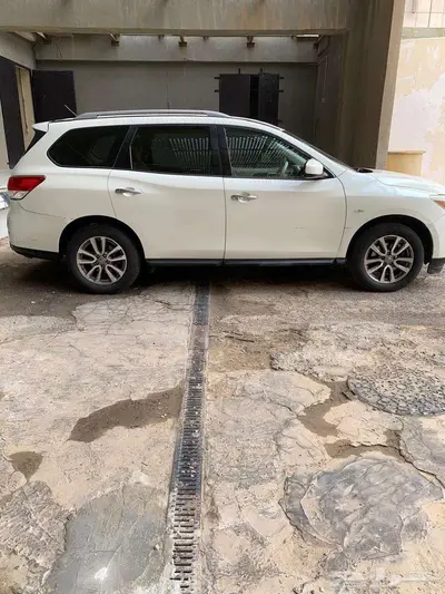 نيسان 1