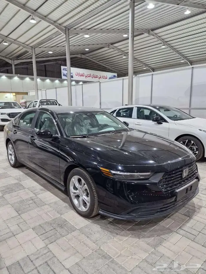 هوندا اكورد LX ستاندر 2025 2