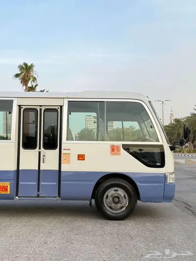 باص كوستر ديزل 30 راكب 15