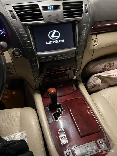 لكزس 460 البيع مع اللوحة مميزة - الرياض 5