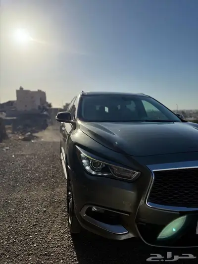 انفيتني QX60 فل كامل 2016 اللون زيتي 4