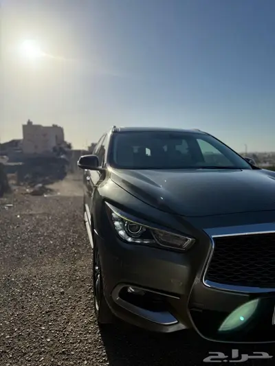 انفيتني QX60 فل كامل 2016 اللون زيتي 5