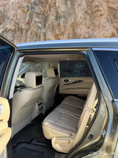انفيتني QX60 فل كامل 2016 اللون زيتي 26