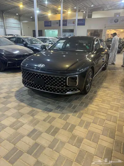 هيونداي ازيرا كلاسيك 2025 رمادي لامع داخلي جملي كاش واقساط 10
