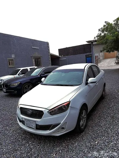 تاجير سياره بالشهر 3