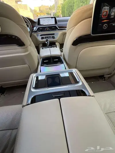 بي إم دبليو 750LI أبيض 2016 فل ماشي 25 ألف بحالة ممتازة جدا 68