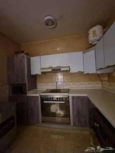 مطبخ ومكيفين شباك 2