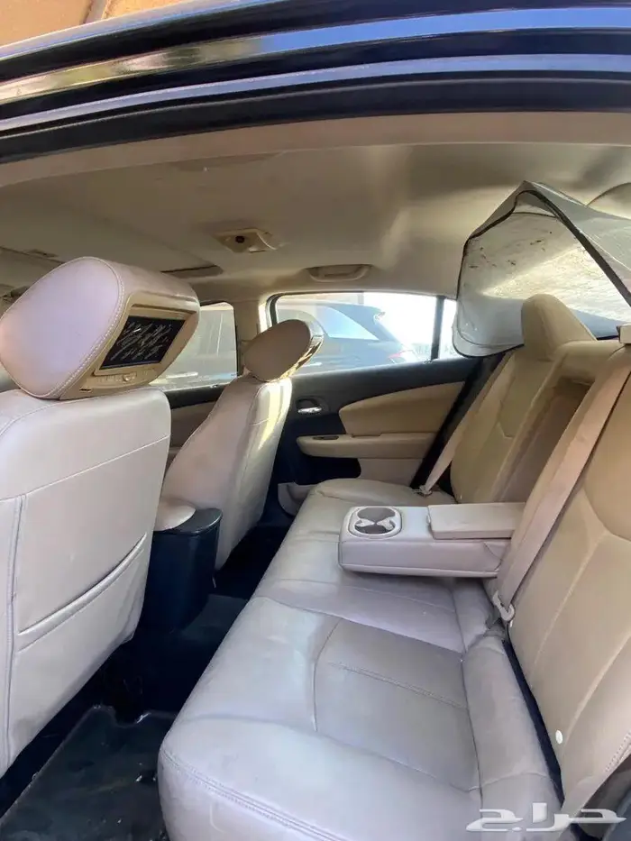 كرايزلر C200 2013 1