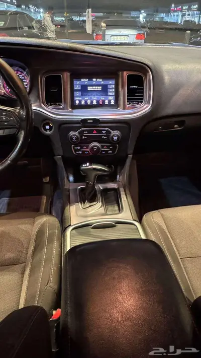 دودج تشارجر 2019 12