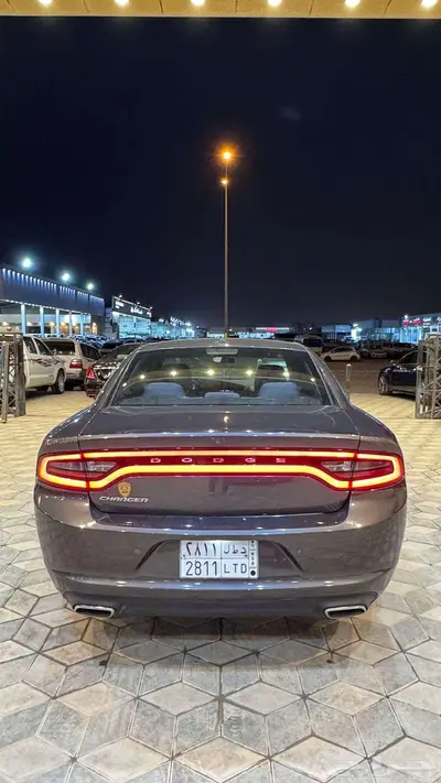 دودج تشارجر 2019 4