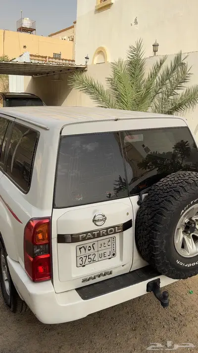 جيب باترول فتك 2010 فل كامل بدي وكاله 3