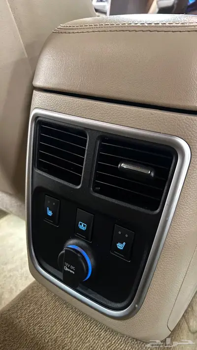 كرايسلر C300 33