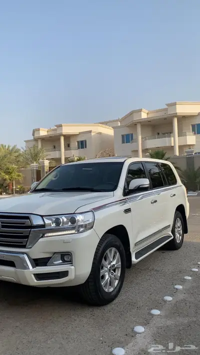 لاندكروزر 2021 وكاله 1