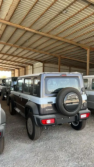 سوزوكي جمني 2026 GLX فل توماتيك 5 ابوأب ب 89350 شامل عرض . 3