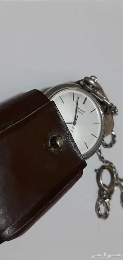 ساعة اثريه جدا 3