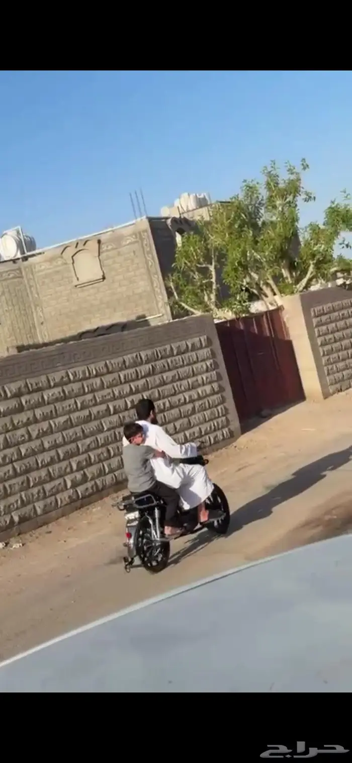 دباب شبيه اكس 100 كهربائي 1