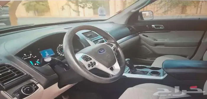 سيارة اكسبلورر 2015 2