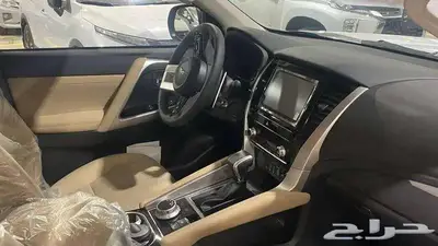 ميتسوبيشي مونتيرو نص فل موديل 2025 بنزين 7
