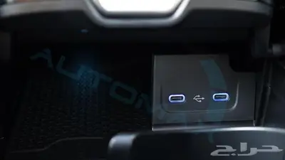 مرسيدس بنز C200 PREMIUM 2025 خليجي اصفار مع ضمان الوكيل 21