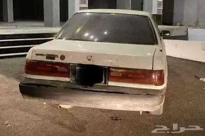 للبيع كرسيدا 92 تحتاج سمكره وكفرات 0