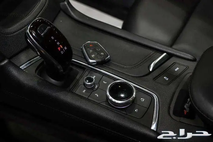 كاديلاك XT6 موديل 2021 8