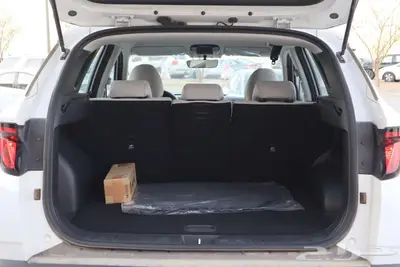 هيونداي النترا فئة سمارت 2000CC خليجي 9