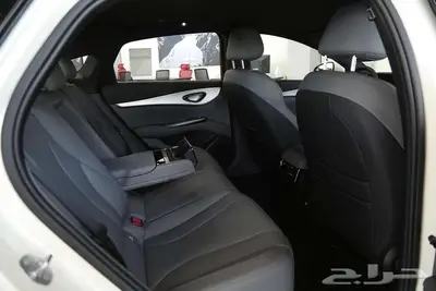 بي واي دي سيل 07 Design 2025 تقنية وترفيه متكامل 8