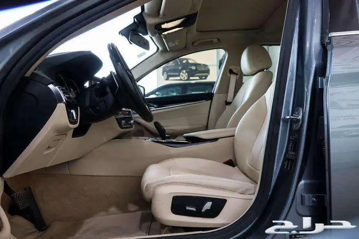 بي ام دبليو موديل BMW520i 2019 6
