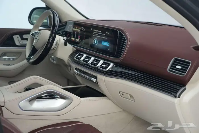 مرسيدس مايباخ GLS 600 موديل 2025 أصفار خليجي رمادي سيليكون 10