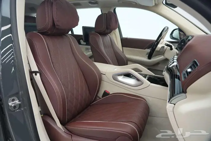 مرسيدس مايباخ GLS 600 موديل 2025 أصفار خليجي رمادي سيليكون 9