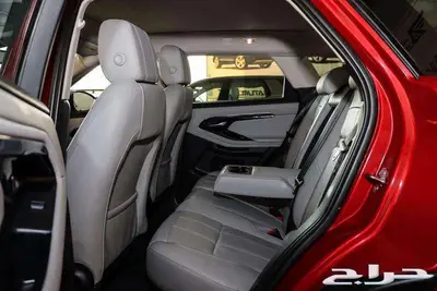 رنج روفر ايفوك P200 S موديل 2020 13