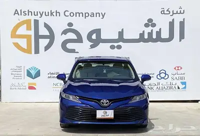 تويوتا كامري LE ازرق 2019 0