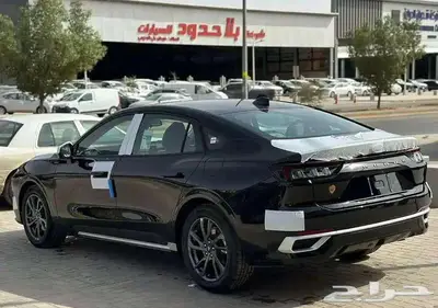 تورس امبيانتي وارد الجزيرة موديل 2025 أسود وابيض وافلانش 5