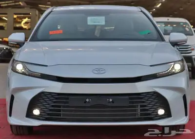 تويوتا كامري E هايبرد 2025 سعودي فرع جده 10