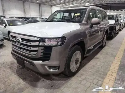 تويوتا لاندكروزر GXR رقم 3 2025 0