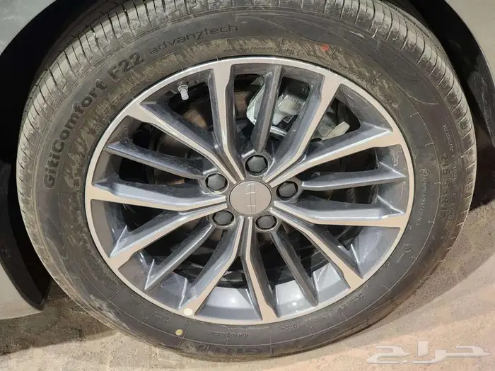 جيلي بريفيس نص فل GL 2025 7