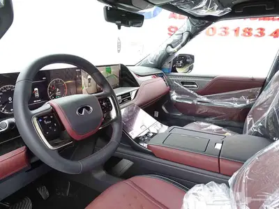 انفينتي QX80 اوتو جراف 2025 8