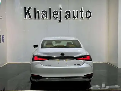 لكزس ES250 AA موديل 2025 4