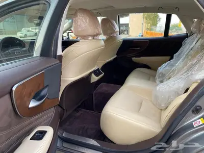 لكزس LS500 2018 7