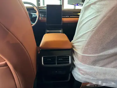 جيلي بريفيس 2025 نص فل 2025 8