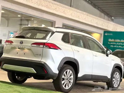 كورولا كروس ستاندر ونص فل 2025 8