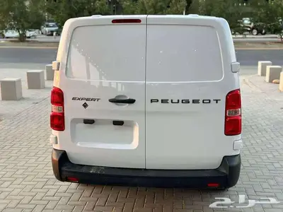 بيجو اكسبريت بضاعة موديل 2025 10