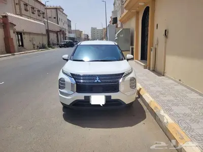 ميتسوبيشي اوتلاندر GLX2023 قمة النظافة   بيشة 4