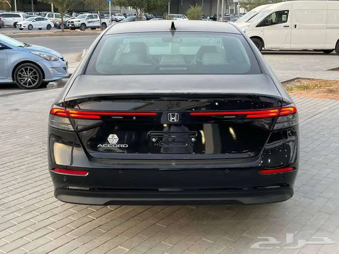 هوندا اكورد EX نص فل م 2025 اسود - سعودي 4