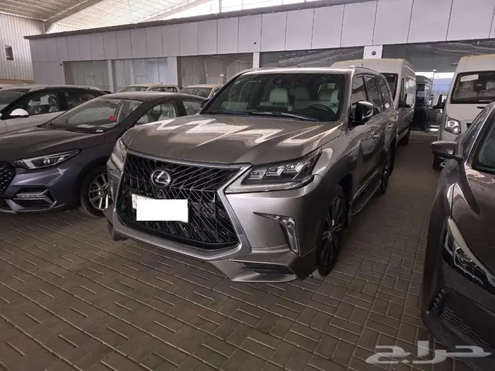 لكزس 570 LX موديل 2017 سعودي 1