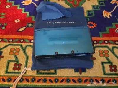 جهاز 3DS الأصلي ازرق مع كامل أغراضه مستعمل للبيع 6
