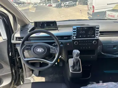 هونداي ستاريا 9 راكب ديزل موديل 2025 ب 127100 شامل الضريبه 10