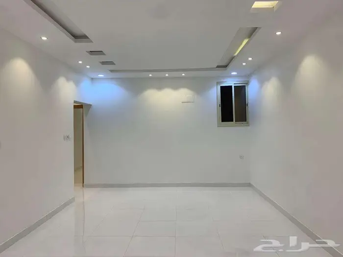 شقق علوية للبيع ابها حي مدينة سلطان _ المحالة 17